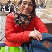 Laureanda in medicina con maturità classica